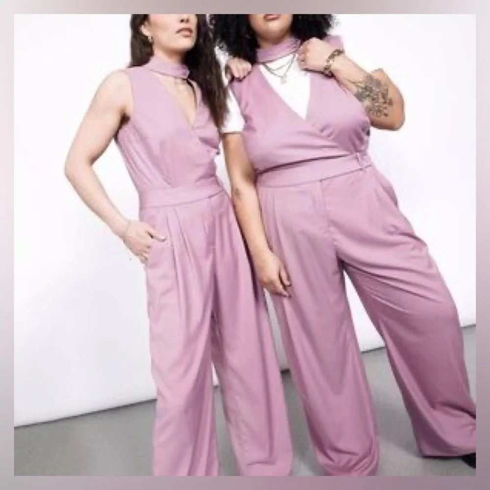 Wildfang Empower High Waisted V-Neck Jumpsuit Women's 6 Mauve Sleeveless